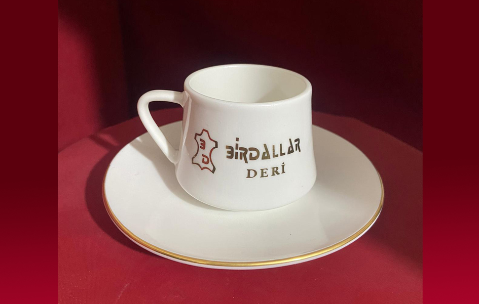 İsimli Bardak